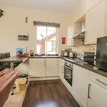 Apartment Carisbrooke Scarborough