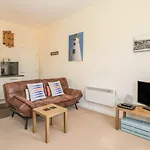 Carisbrooke Apartment Scarborough